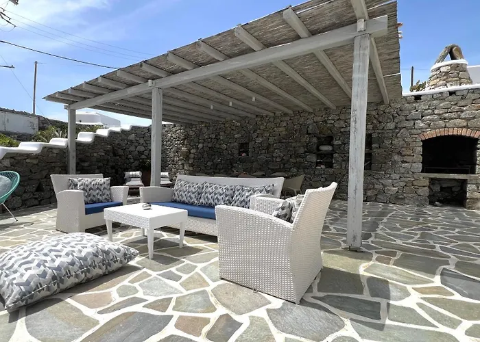 Psarou Summer Villas